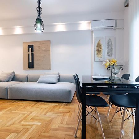 Apartment In Glyfada Center Афіни Екстер'єр фото