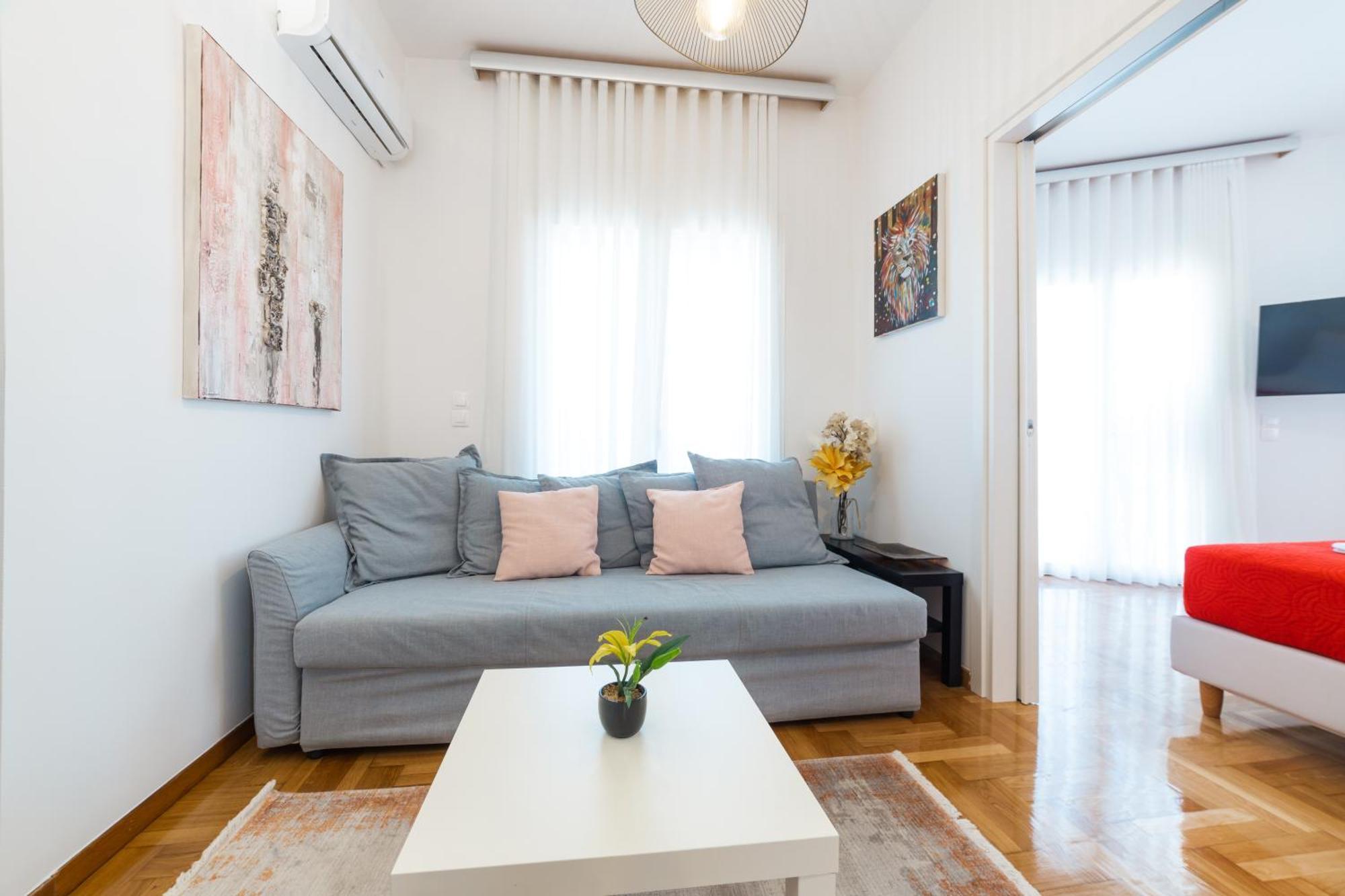 Apartment In Glyfada Center Афіни Екстер'єр фото