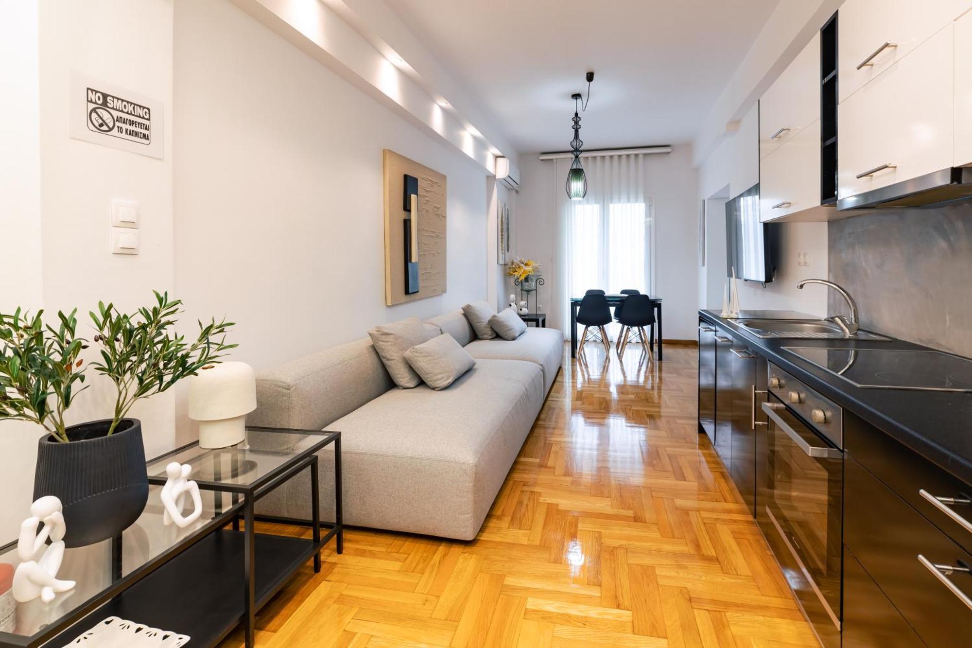 Apartment In Glyfada Center Афіни Екстер'єр фото
