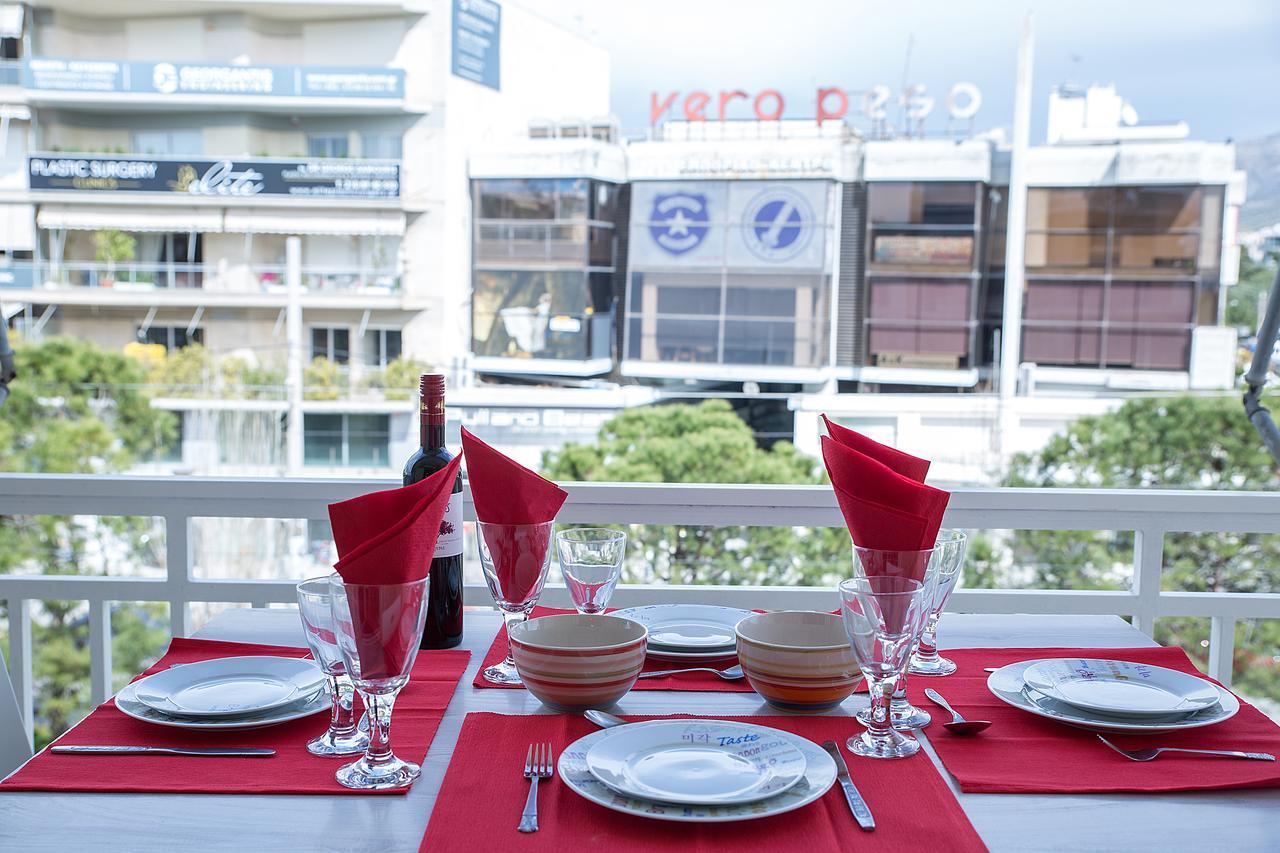 Apartment In Glyfada Center Афіни Екстер'єр фото