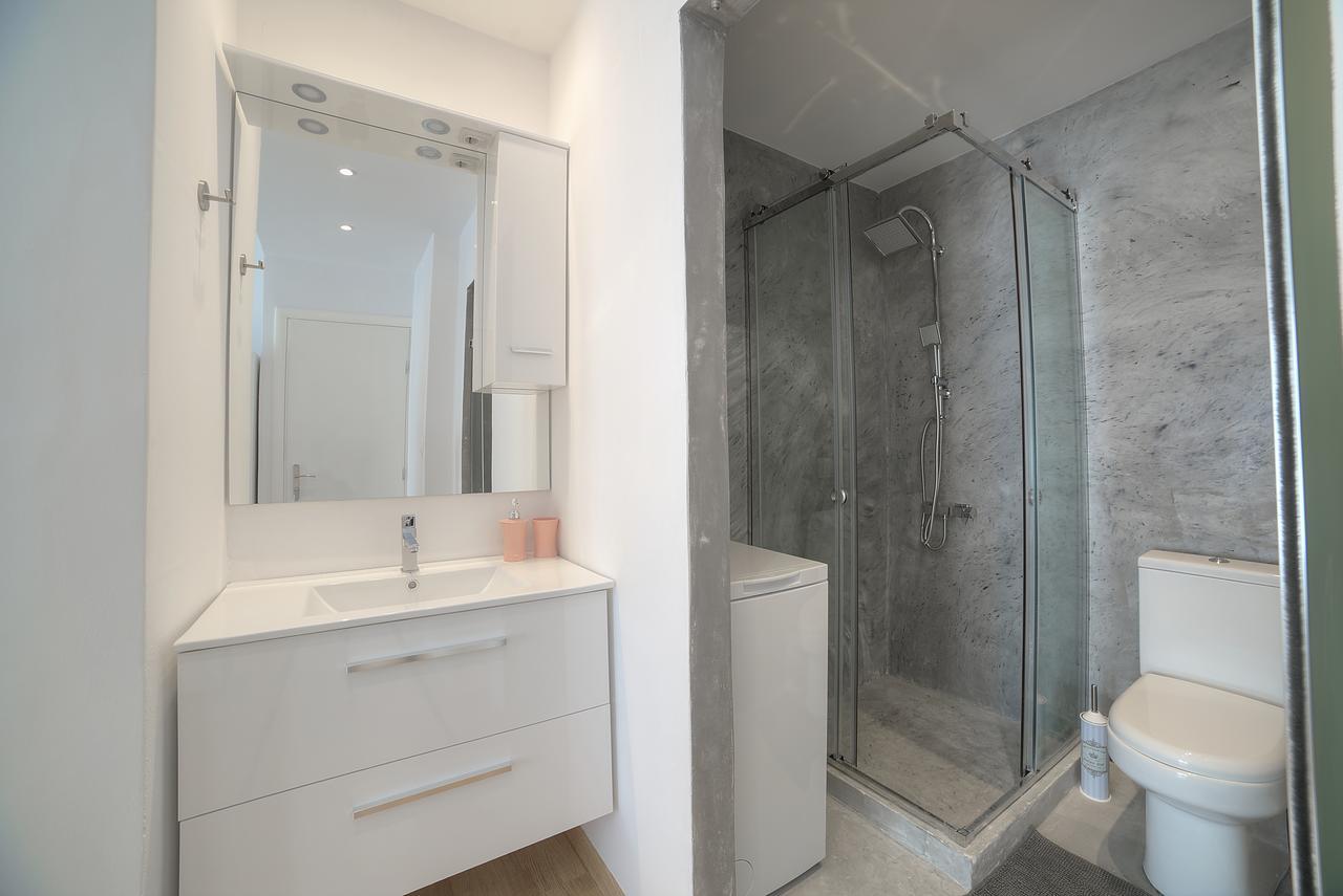 Apartment In Glyfada Center Афіни Екстер'єр фото