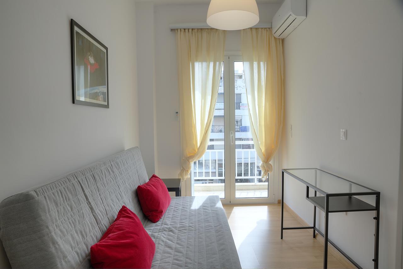 Apartment In Glyfada Center Афіни Екстер'єр фото