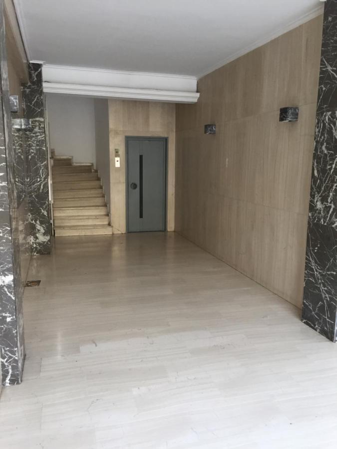 Apartment In Glyfada Center Афіни Екстер'єр фото